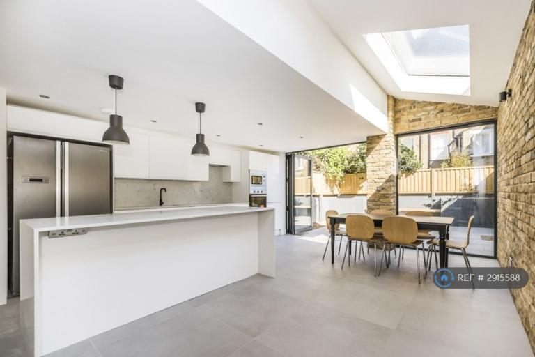 6 bedroom house in Hubert Grove, London, SW9 (6 bed) (#2915588)