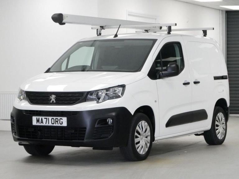 71 PEUGEOT PARTNER 1.5 BLUEHDI 100 BHP PROESSIONAL PREMIUM