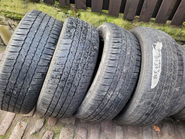 4x matching Bridgestone Dueler 4x4 tyres size 265 60 18