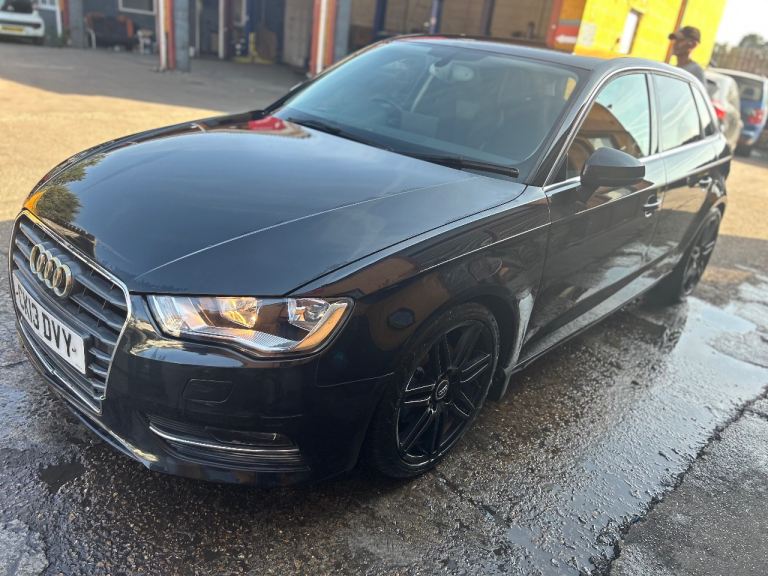 Audi, A3, Hatchback, 2013, Manual, 1968 (cc), 5 doors