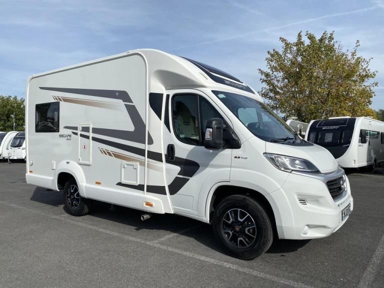 2021 SWIFT ESCAPE 622 LUXURY 2 BERTH MOTORHOME