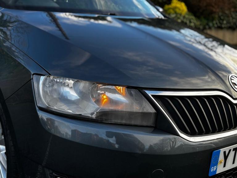 2014 Skoda Rapid 1.6 TDI CR 90 SE 5dr DSG HATCHBACK Diesel Automatic