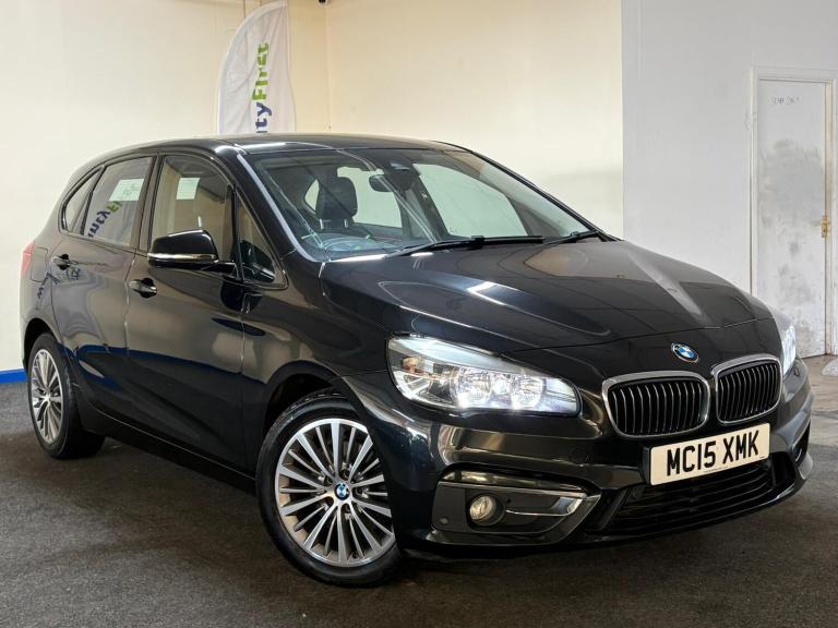 2015 BMW 2 Series 220d Luxury 5dr HATCHBACK DIESEL Manual