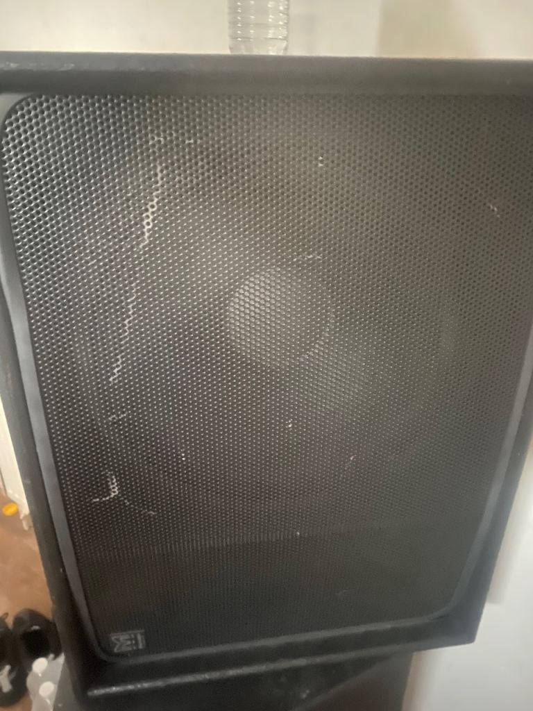 2x Martin Audio LE400 Passive Stage Monitor Speakers / PA Wedges