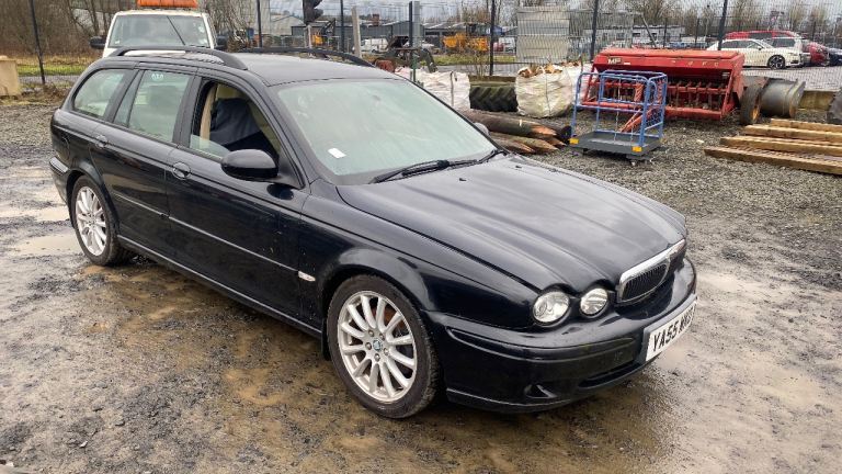 06 Jaguar x type estate 2.5 petrol awd 