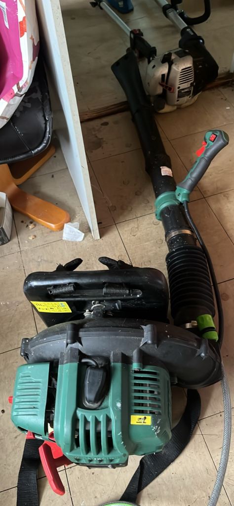 Petrol Leaf Blower / Vacuum – Good Condition