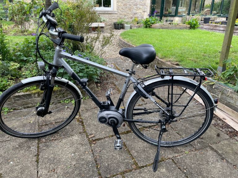 Mens electric Raleigh Motus bike