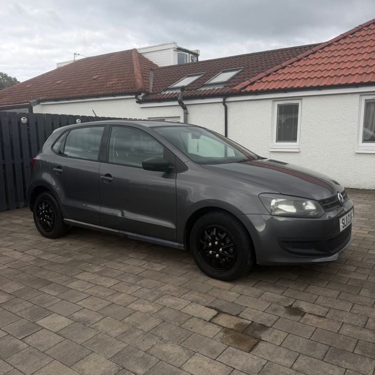 VOLKSWAGEN POLO S • 1 YEAR MOT • LOW MILEAGE • GREAT CONDITION FOR AGE  