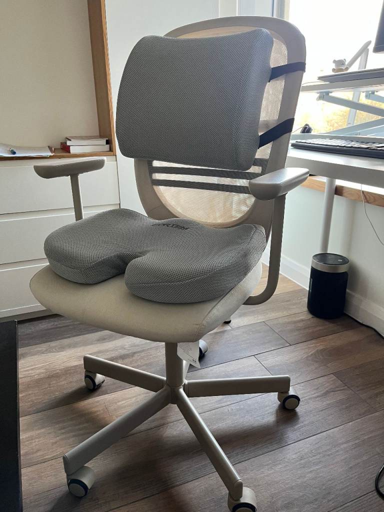 IKEA FLINTAN Beige Office Chair with Armrests