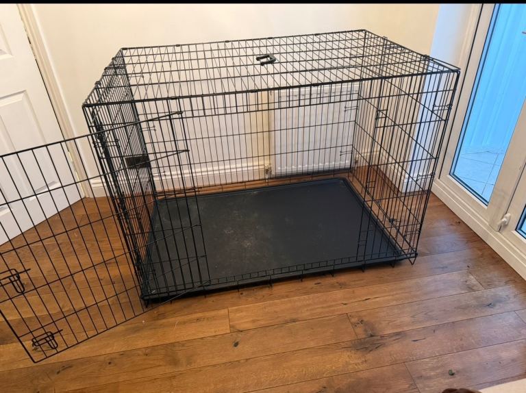 Dog crate 
