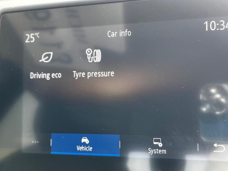 2020 Renault Captur ICONIC TCE Hatchback Petrol Manual