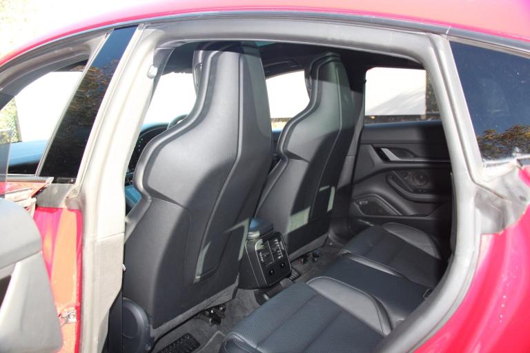 2021 Porsche Taycan BASE Saloon Electric Automatic