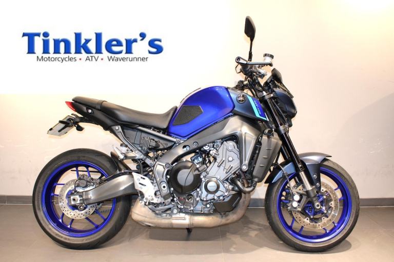 2022 72 Yamaha MT-09 Blue