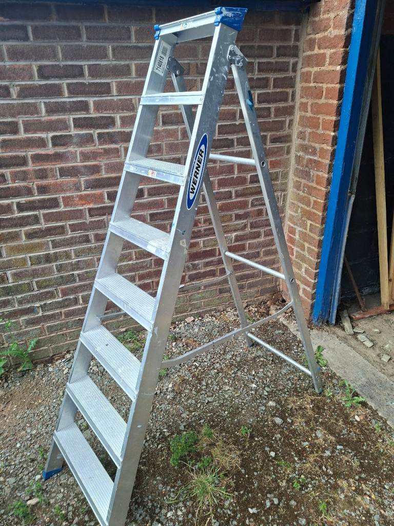 WERNER,7 thread step ladder