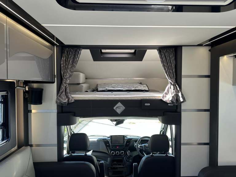 RC Motorhomes RC9M Motorhome Camper RV