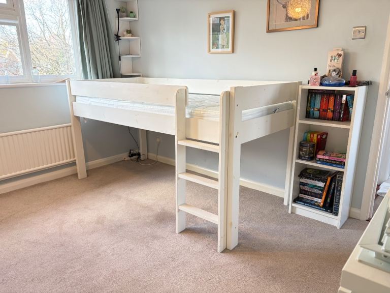 Stompa White Mid Sleeper Child’s Bed + Matress