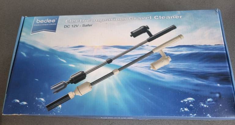 Aquarium gravel cleaner 