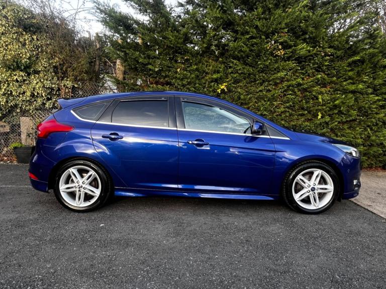 2015 Ford Focus 1.5T EcoBoost Zetec S Euro 6 (s/s) 5dr HATCHBACK Petrol Manual