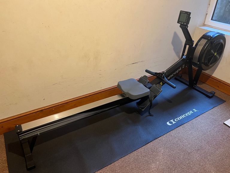Concept 2 Rower D2 PM5 Rowing Machine