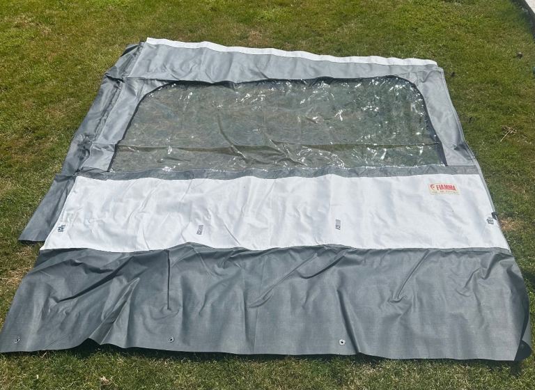 Fiamma awning side walls