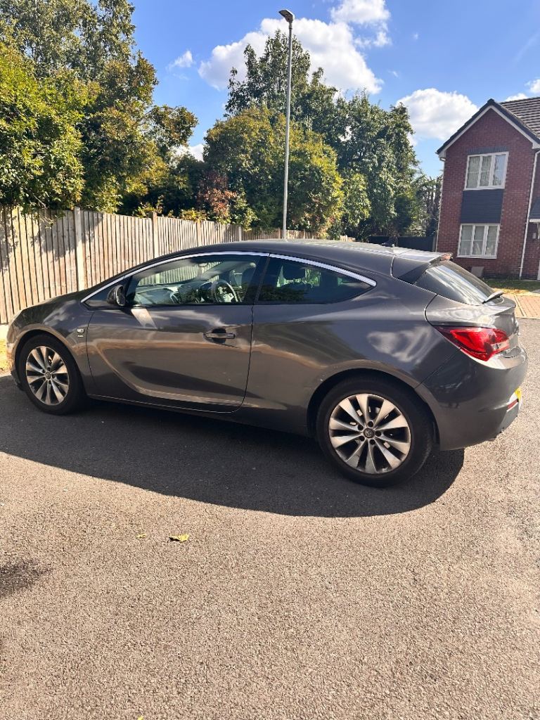 Vauxhall, ASTRA GTC, Hatchback, 2012, Other, 1956 (cc), 3 doors