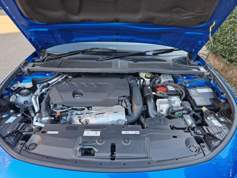 2022 Peugeot 308 1.6 Plug-in Hybrid 225 GT Premium 5dr e-EAT8 HATCHBACK PETROL/ELECTRIC Automatic