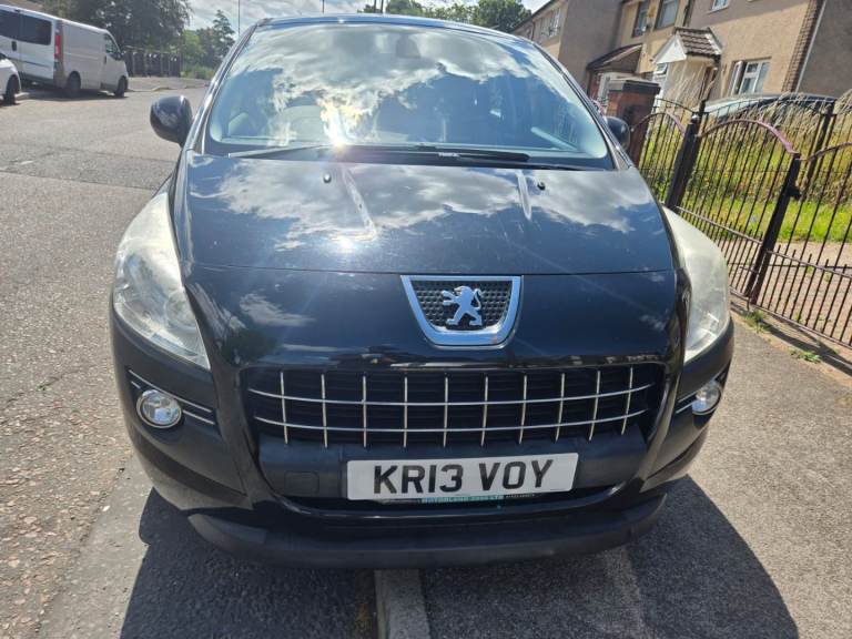 Peugeot, 3008, Hatchback, 2013, Semi-Auto, 1560 (cc), 5 doors