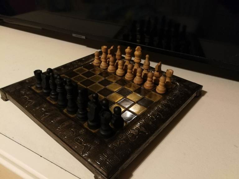 Pretty stylish Chess board 