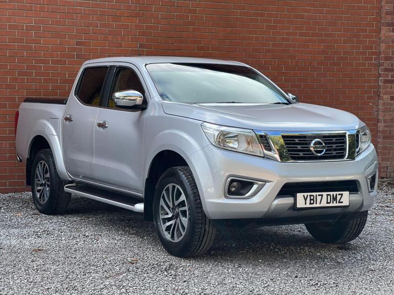 2017 Nissan Navara 2.3 dCi N-Connecta 4WD Euro 6 (s/s) 4dr PICK UP Diesel Manual