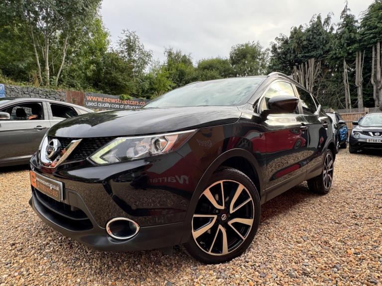 2015 Nissan Qashqai 1.6 DIG-T Tekna 2WD Euro 6 (s/s) 5dr HATCHBACK Petrol Manual