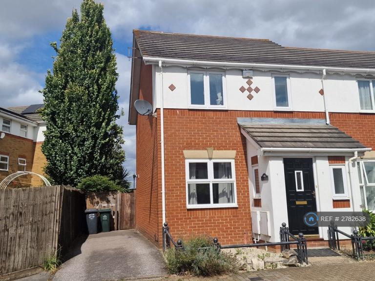 3 bedroom house in High Street, Greenhithe, DA9 (3 bed) (#2782638)