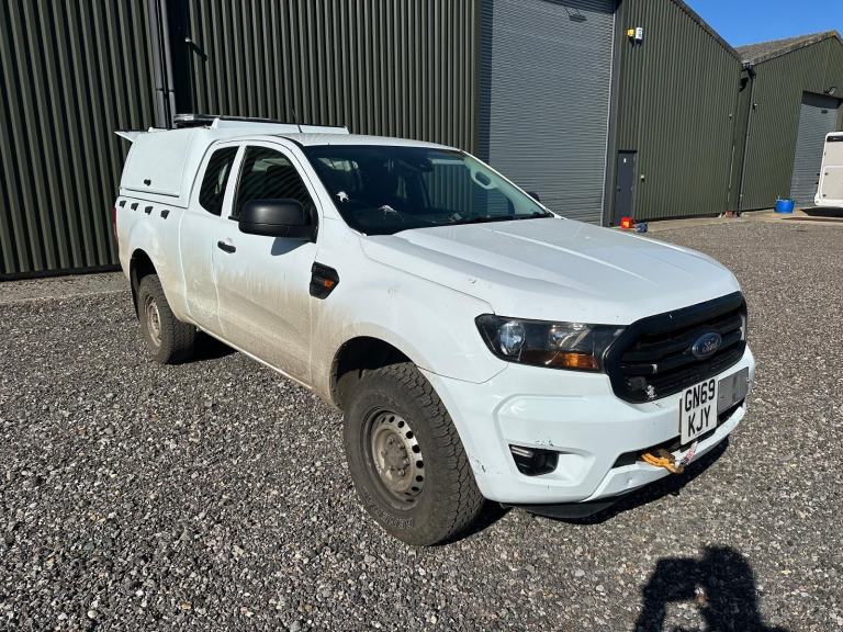 Ford Ranger XLT crew cab double opening doors 