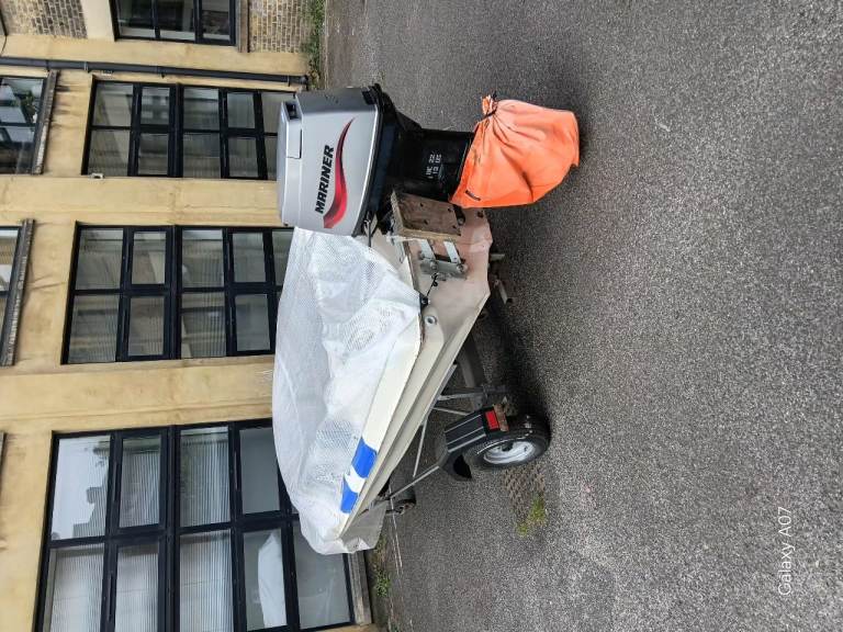 Speed boat for sale