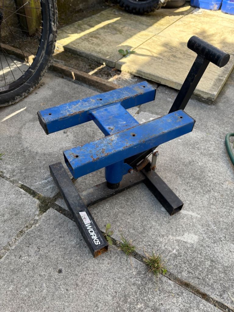 Motocross bike stand 