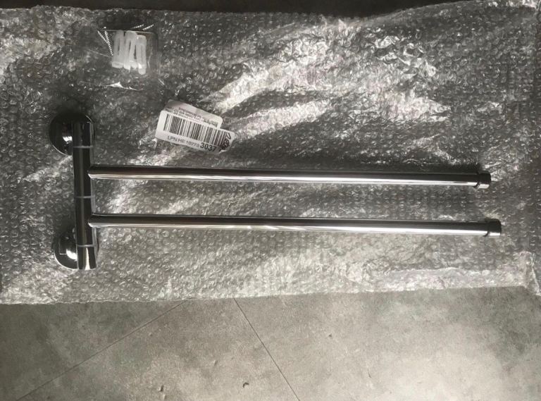 2 tier wall mounted chrome towel rail