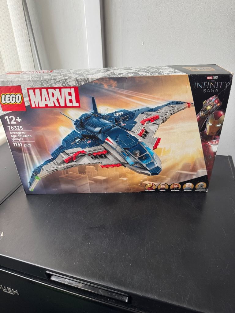 image for LEGO Marvel 76325 Avengers: Age of Ultron Quinjet Set £70 new in box 