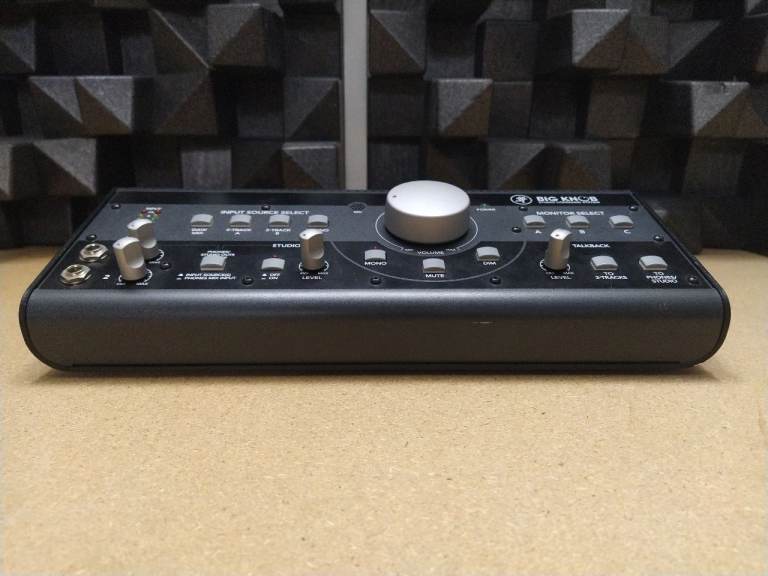 Mackie Big Knob Studio Command System - monitor controller and studio manager