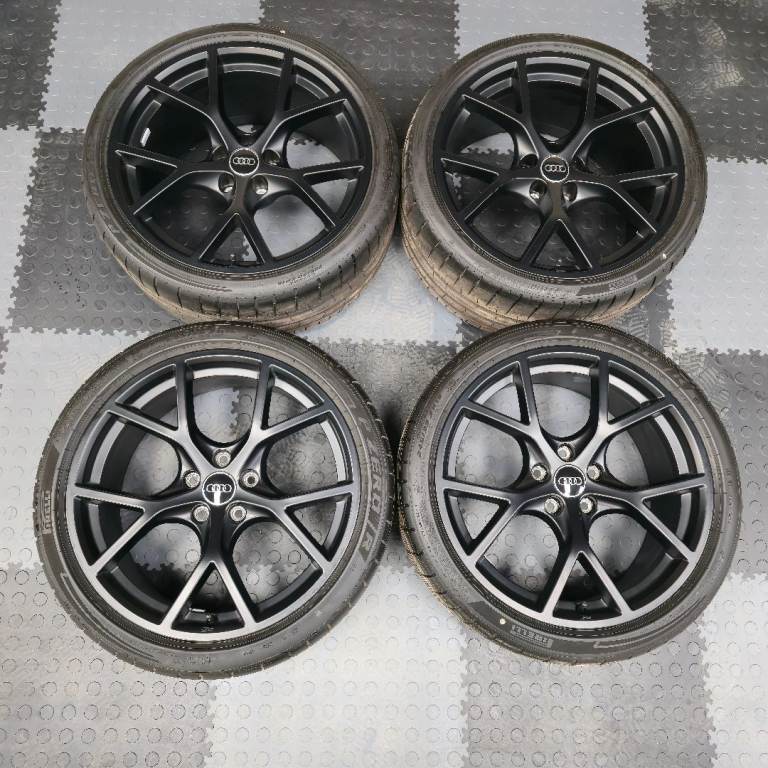Genuine Audi RS3 19" Vorsprung Alloy Wheels 8Y