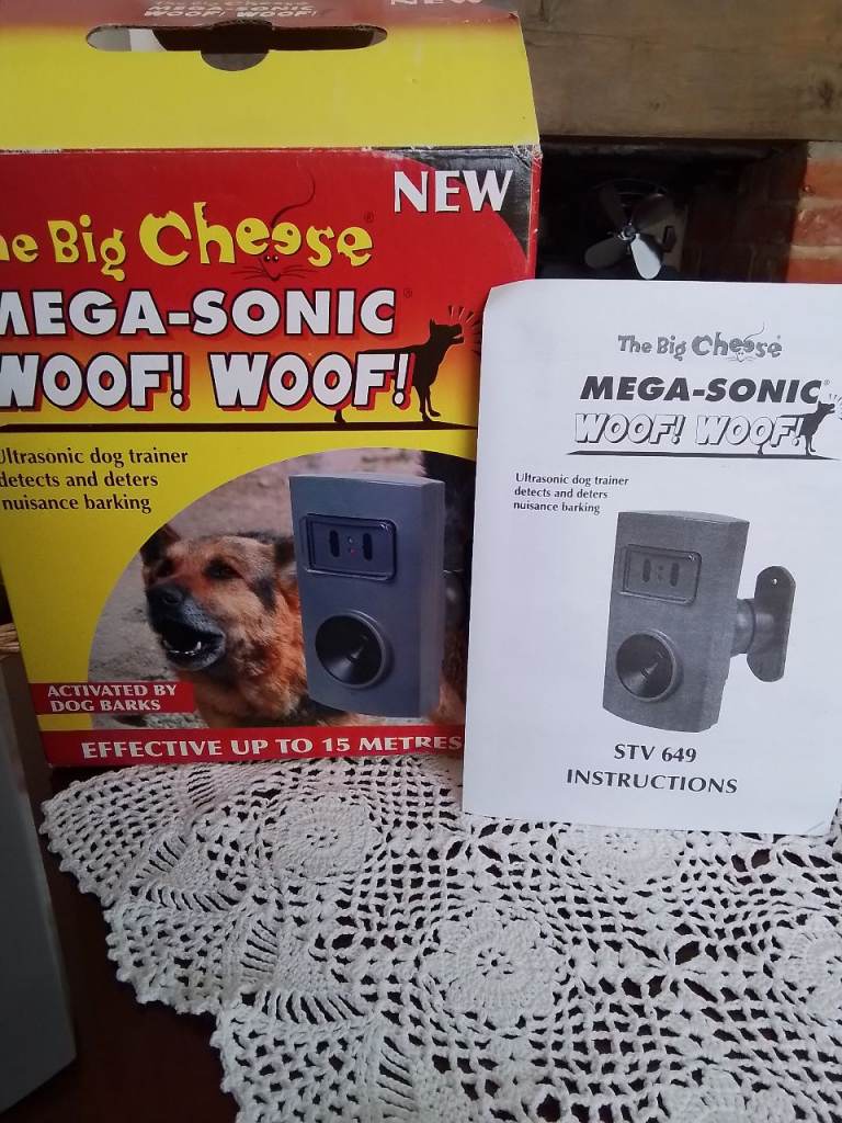 Ultrasonic dog trainer