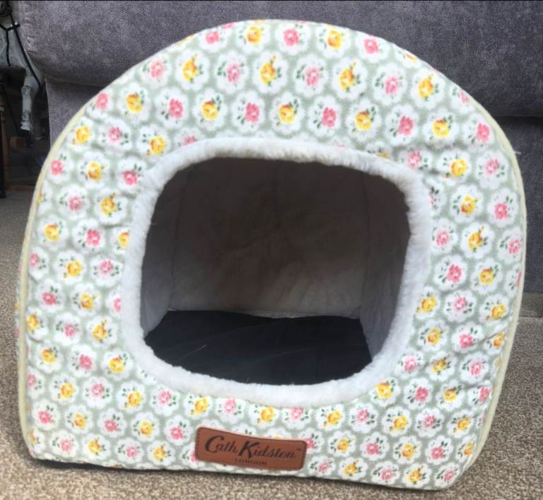 Cath kidston provence rose sage cat dog bed igloo as new 