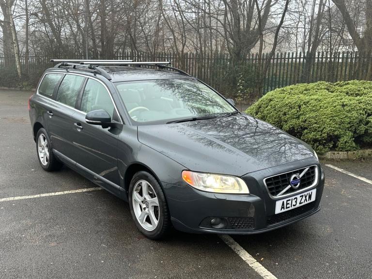 2013 Volvo V70 D4 [163] SE 5dr Geartronic ESTATE Diesel Automatic