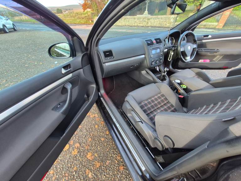 Volkswagen, GOLF, Hatchback, 2006, Manual, 1984 (cc), 3 doors, cheap car