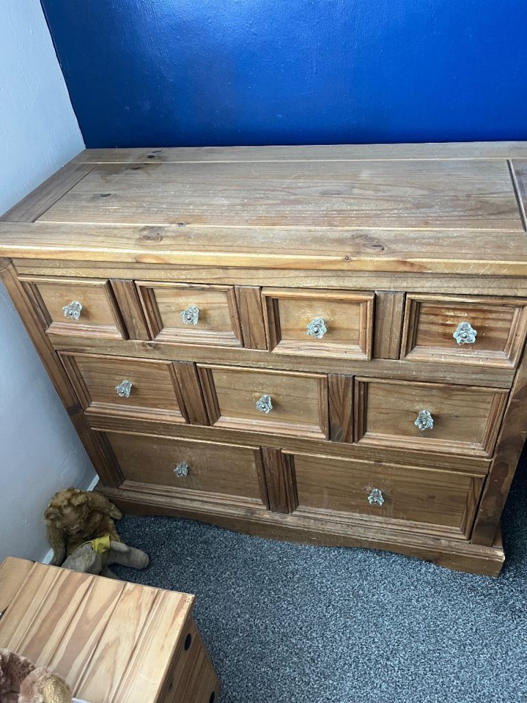 Solid pine chest of drawers