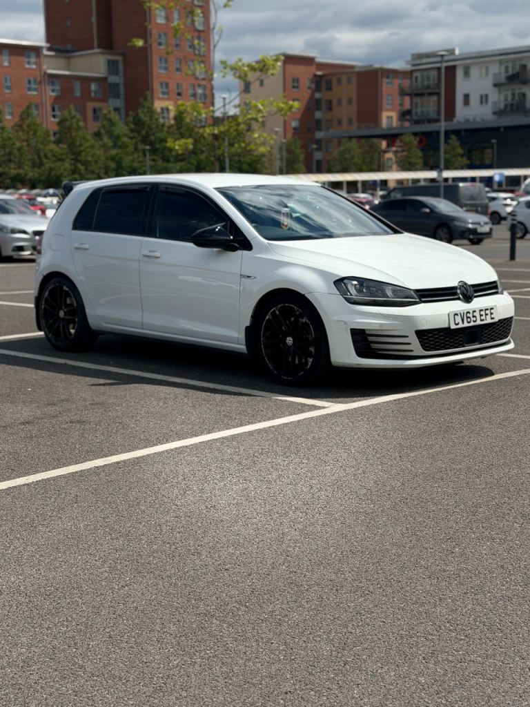 Volkswagen, GOLF, Hatchback, 2016, Manual, 1968 (cc), 5 doors