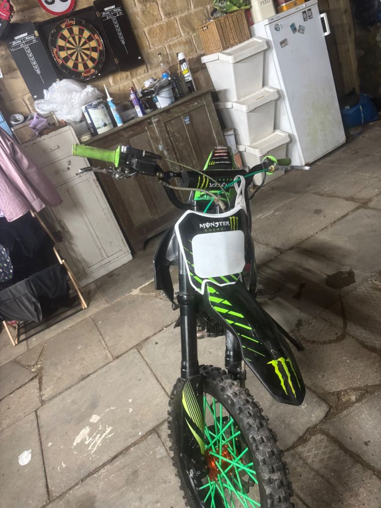 Stomp Z3 140 Pit bike