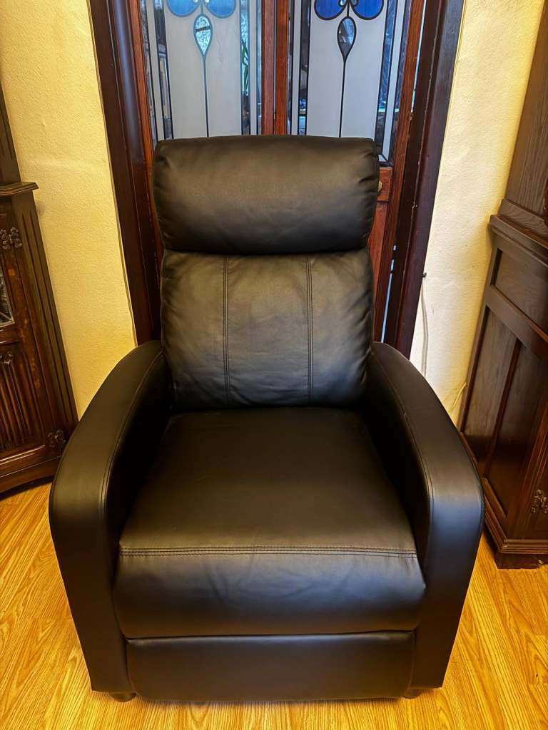 Black PU Leather Recliner Chair 