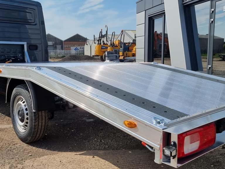 Recovery Truck Body Aluminium Car Transporter body, we can build on any manufact