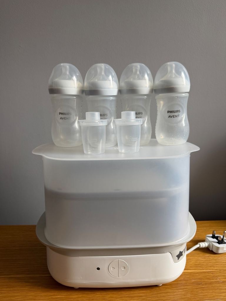 Tommee Tippee Electric Steam Steriliser Unit For Baby Bottles Milk with Extras