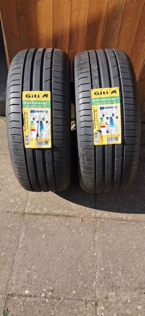 2x tyres 255/55r18