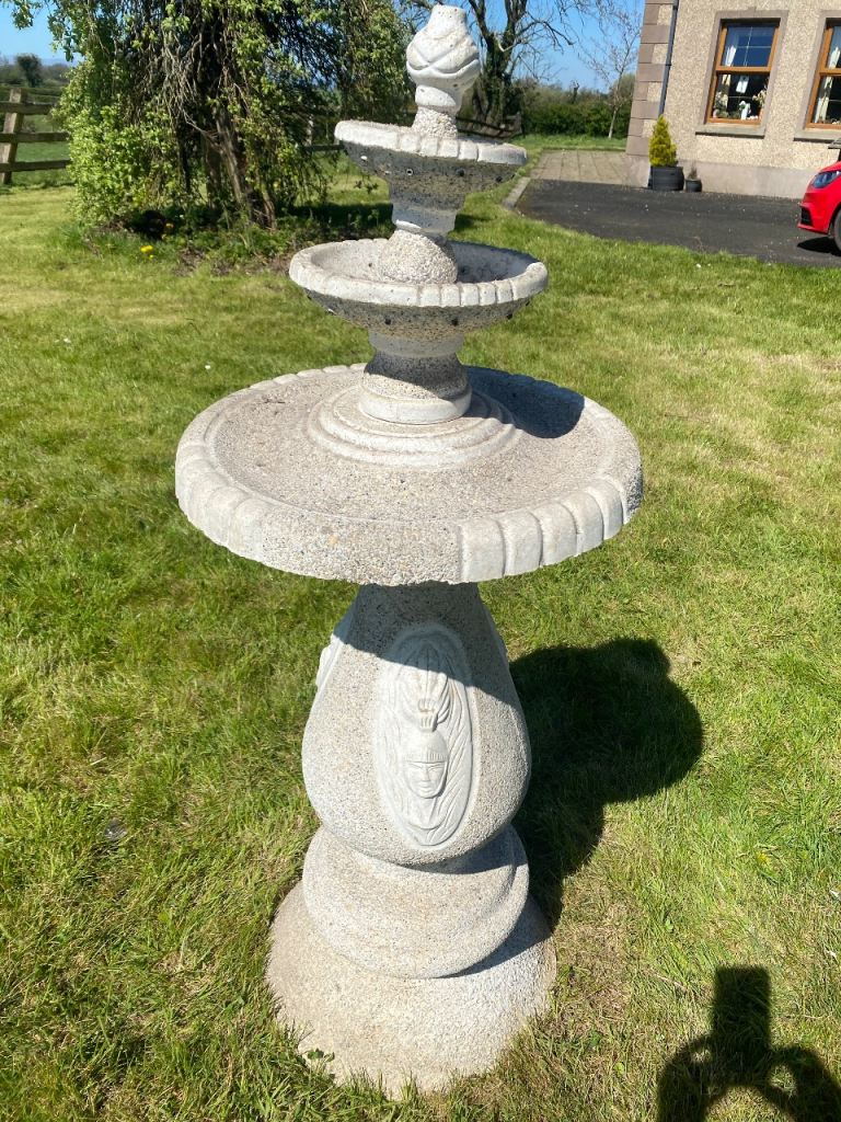 Heavy Concrete Water Fountain